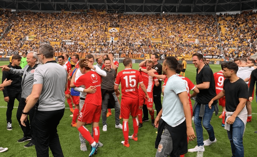  杜塞尔多夫主场战平延续近期稳定状态